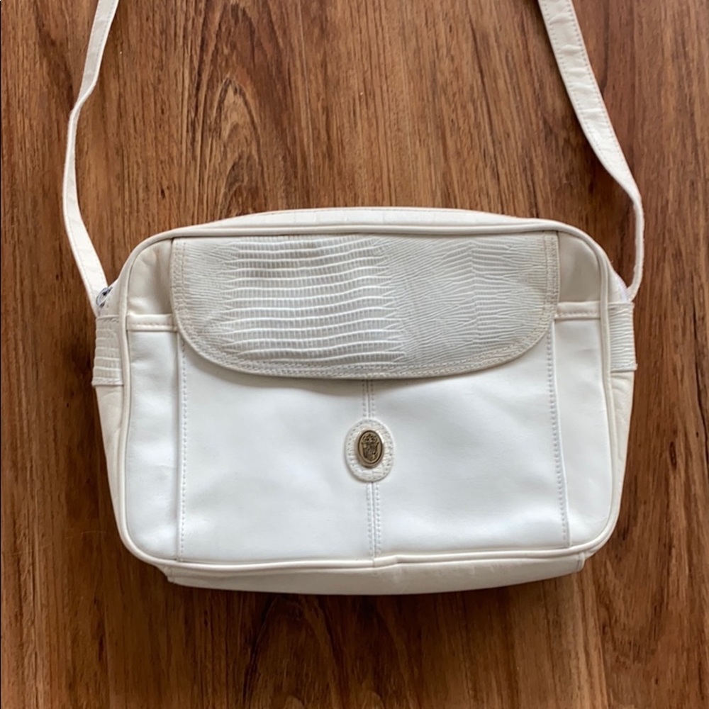 VINTAGE white crossbody purse bag with 5 roomy organization storage compartments
